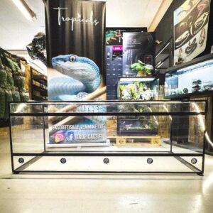 Liukuovi Lasiterraario 180x60x60